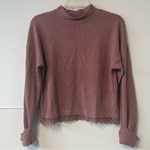 Xhilaration Long Sleeve Knitted Lightweight Light Purple Sweater w/Lace. Size XS